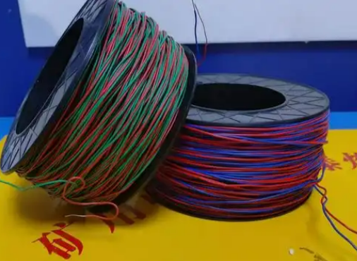 昭苏放炮线的主要材质有哪些？不同材质的适用场景有何区别？