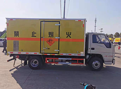 昭苏爆破器材运输车技术升级与安全合规新趋势